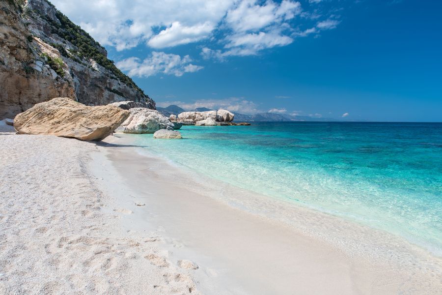 Senza titolo (900 x 600 px) (13)